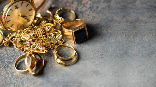 Tasación y compra de oro, joyas y relojes en Novecento, donde cada pieza es única y tratada con el máximo valor - 1, Foto 1