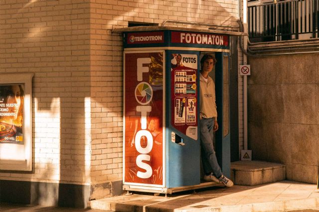 Humpier realiza una campaña inspirada en los fotomatones de Madrid para mostrar su colección - 1, Foto 1