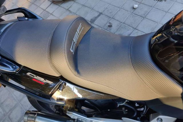 Un asiento cómodo es un gran compañero para viajar en moto, por JM-Fundas - 1, Foto 1