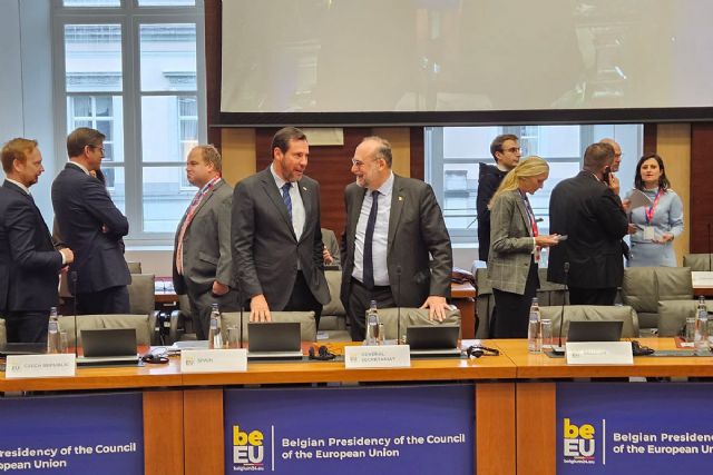 Óscar Puente ratifica su compromiso con el impulso de la bicicleta y se mostrará implacable ante cualquier retroceso - 1, Foto 1