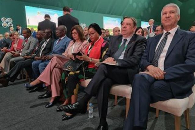 Luis Planas: Los países tenemos la obligación de dar una respuesta común a un desafío compartido como el cambio climático - 1, Foto 1