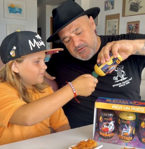 La empresa española SpicyX convierte el sueño de un niño en realidad, lanzando un bote de salsa al espacio - 1, Foto 1