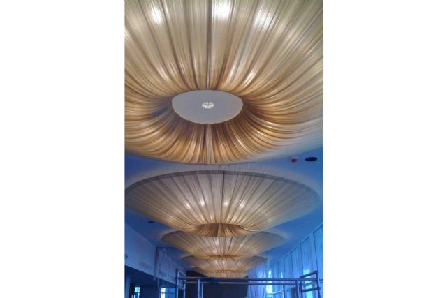 Iluminación decorativa a medida de la mano de HOME switch HOME - 1, Foto 1