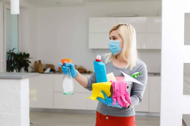 El equipo de expertos en limpieza de Trinidad Contractor Services - 1, Foto 1