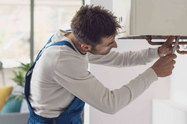 MK Magnum, la empresa de la Costa del Sol especializada en instalación y reparación de calentadores y termos eléctricos - 1, Foto 1