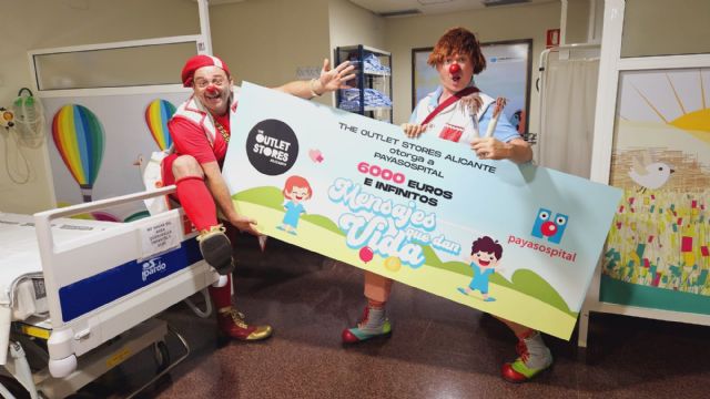 The Outlet Stores Alicante dona 6.000 euros a Payasospital en su última campaña solidaria - 1, Foto 1
