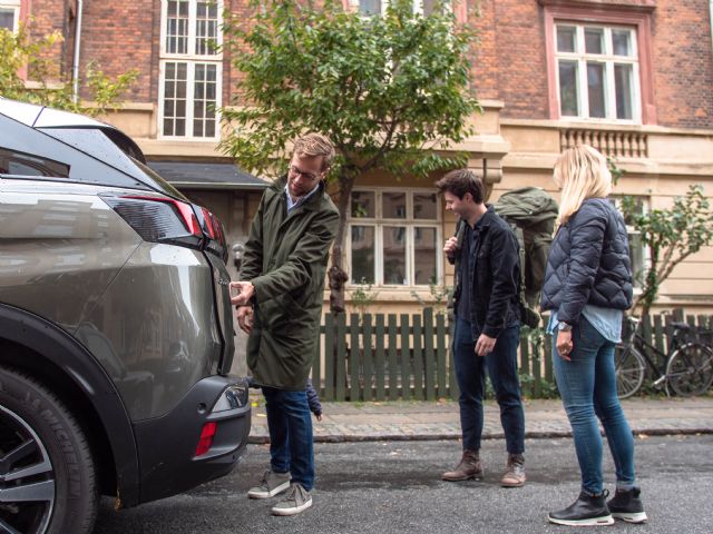 Barcelona retiene 3,5 millones de euros en la ciudad gracias al alquiler de coches entre particulares - 1, Foto 1