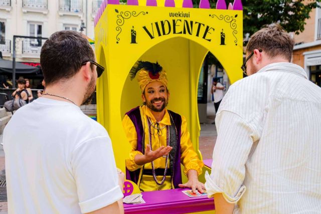 La comercializadora de energía Wekiwi anima a los madrileños a renovar todas sus energías a través de una original acción de street marketing en el centro de la capital - 1, Foto 1