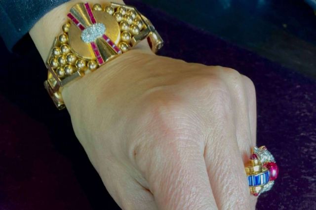 Novecento by Enseñat Heritage propone darle una segunda vida a las joyas en base a la joyería reaprovechamiento - 1, Foto 1