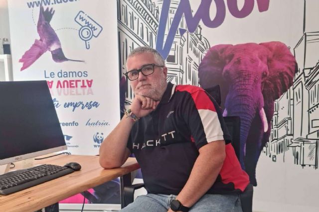 Eduardo Martínez de Laoom, una entrevista exclusiva - 1, Foto 1