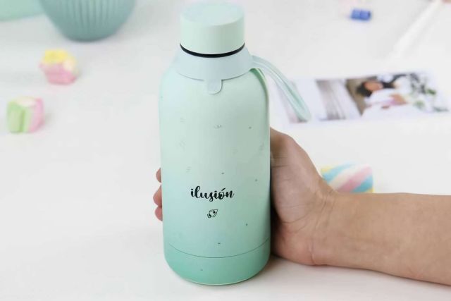 Botella térmica de acero inoxidable, una buena opción para mantener las bebidas en la temperatura ideal - 1, Foto 1