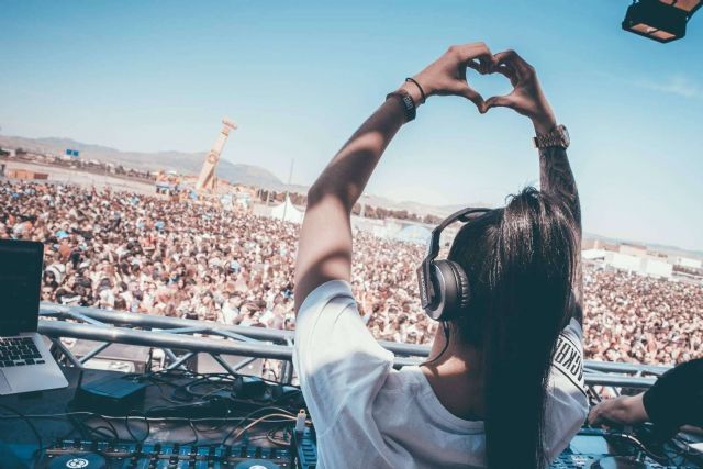 Zucla, la DJ que está redefiniendo la música urbana - 1, Foto 1