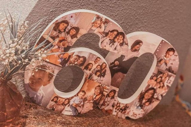 El número del cumpleaños decorado con fotografías, un excelente regalo - 1, Foto 1