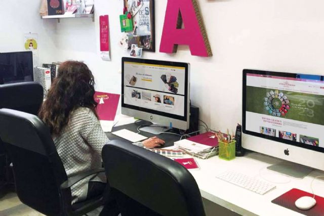 A2colores, diseño web a coste 0 con el Kit Digital - 1, Foto 1