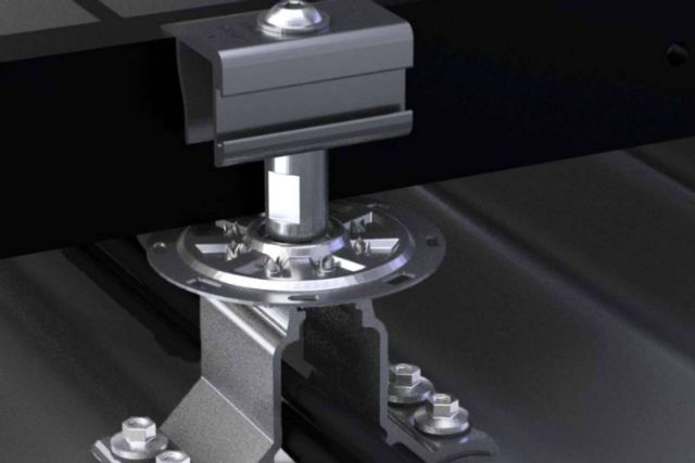 Khelium partner de la marca S-5! para fijaciones de cubiertas metálicas - 1, Foto 1