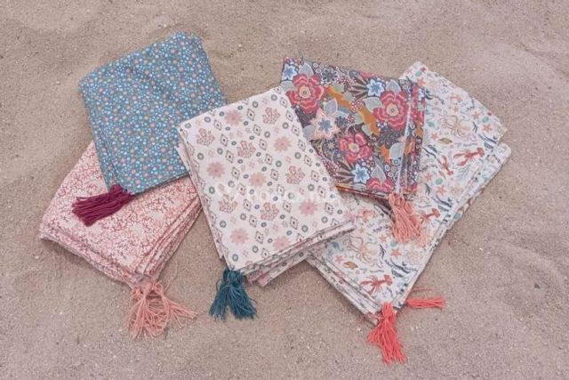 Lucir un look veraniego exclusivo con pareos de playa originales de Pareo Playa - 1, Foto 1