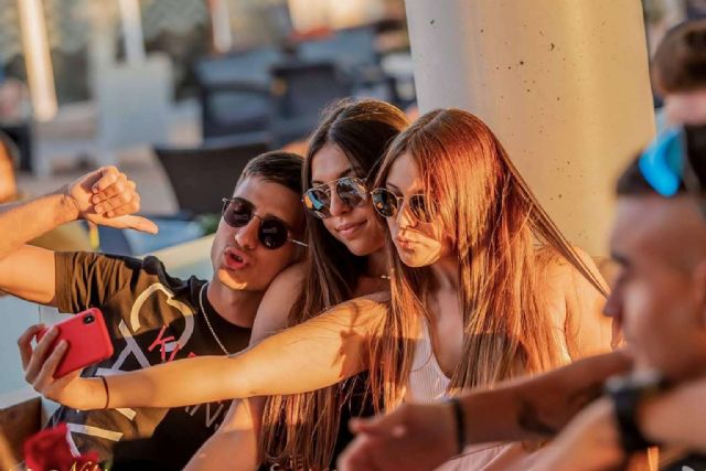 Karamba Despedidas ofrece un amplio abanico de posibilidades para vivir una despedida memorable en Torrevieja - 1, Foto 1