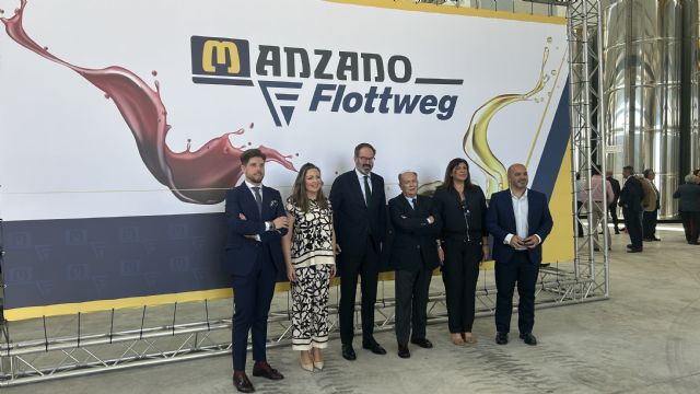 Calderería Manzano inaugura nuevas instalaciones en Villafranca de Córdoba - 1, Foto 1