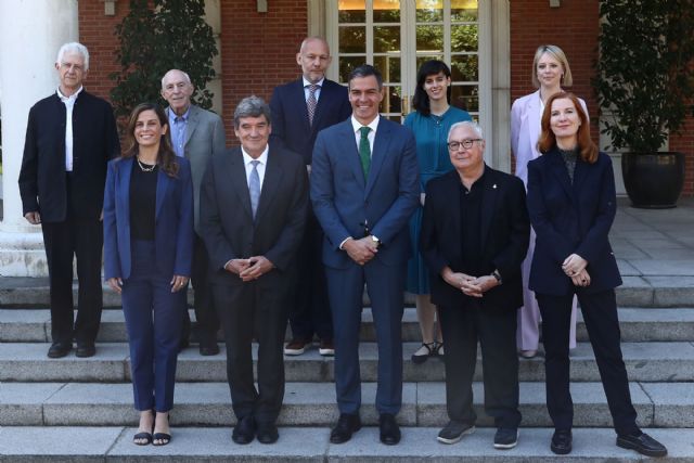 El presidente del Gobierno recibe al nuevo Consejo Asesor Internacional de Inteligencia Artificial - 1, Foto 1