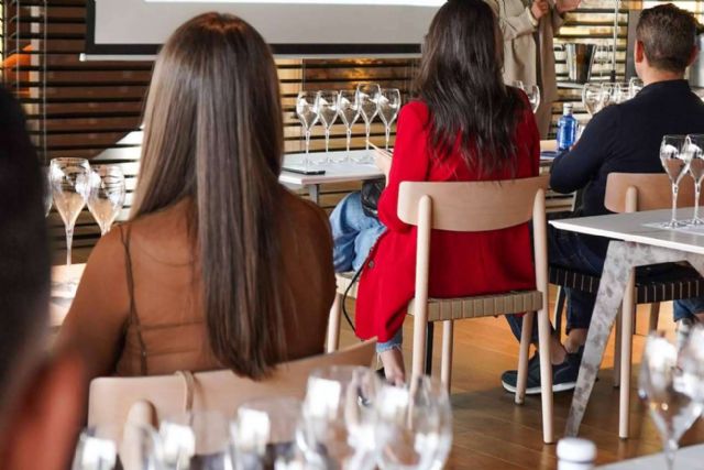 Difersa & Primavinia organiza una presentación de champagnes Laurent-Perrier en Vigo - 1, Foto 1