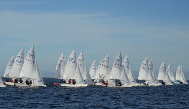 Salida de la flota Snipe en la primera prueba del día | ©RCRSR, Foto 1