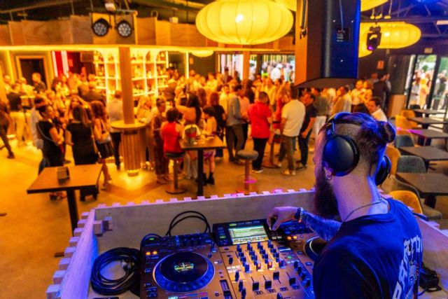 Frívolos, un original santuario gastronómico protagonizado por la excentricidad y la indulgencia - 1, Foto 1