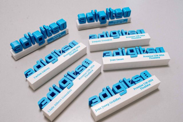 Acto de entrega de los premios 3digits en Ingeniería Informática de la UIB - 1, Foto 1