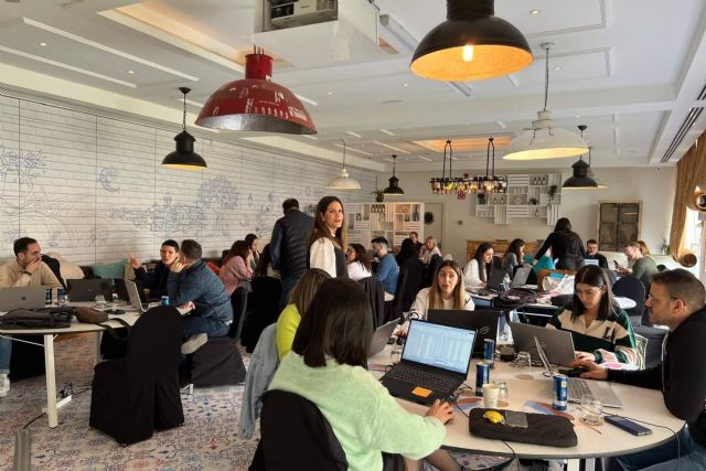 El 90% los puestos directivos en AllZone son ocupados por mujeres - 1, Foto 1