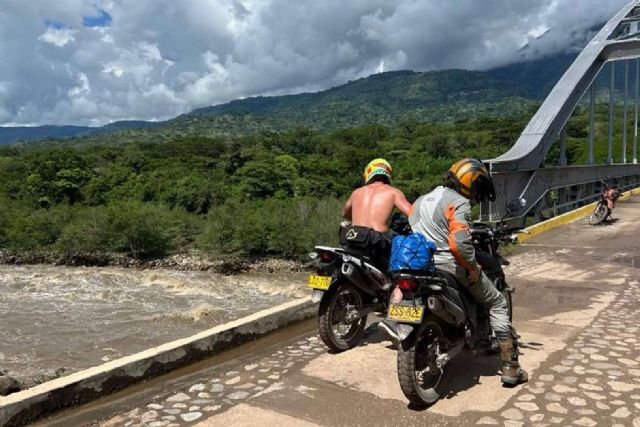 ¿Cómo conocer Colombia en moto y visitar las playas y pueblos más impresionantes? - 1, Foto 1