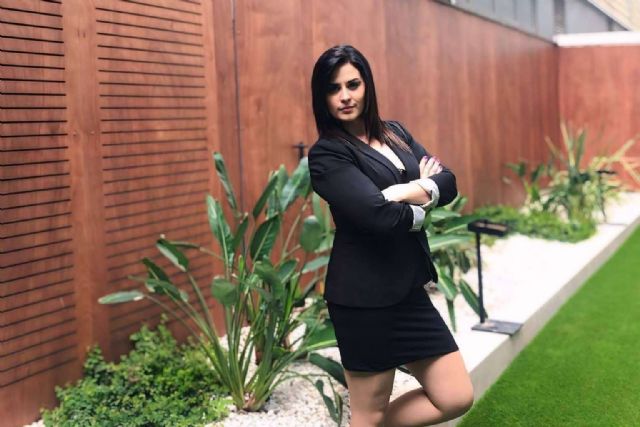 Carmen Lewis investiga, cómo las redes sociales crean crisis existenciales - 1, Foto 1