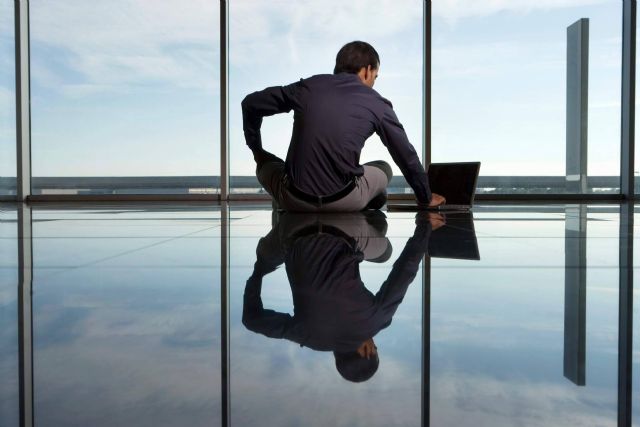 Ventajas de externalizar el Plan de Formación Empresarial; Eficiencia y especialización - 1, Foto 1