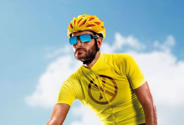 PRATS, pionero en el diseño de monturas envolventes solares y graduadas para el deporte - 1, Foto 1