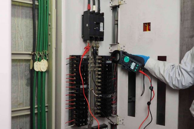 Las ventajas de las pinzas vatimétricas de Kyoritsu que distribuye Guijarro Hermanos - 1, Foto 1