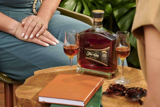 Flor de Caña Experiencia presenta el plan perfecto para relajarse después del trabajo - 1, Foto 1