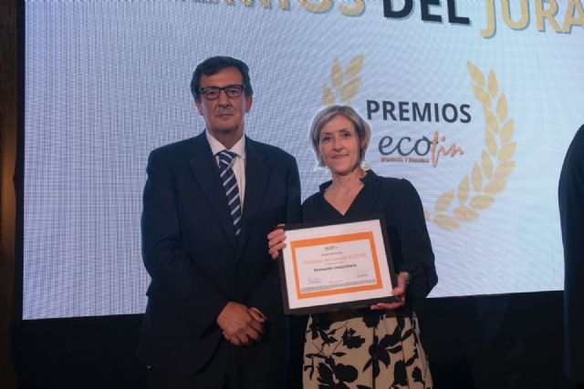 El Foro ECOFIN otorga a Formación Universitaria el Premio del Jurado 2024 en la categoría de Centros de Formación - 1, Foto 1