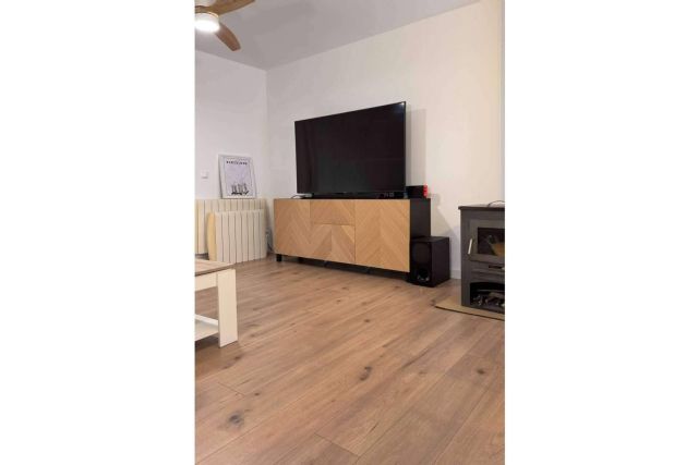 Servicio de instalación de suelos laminados vinílicos SPC en la provincia de Tarragona, de la mano de ApliService - 1, Foto 1