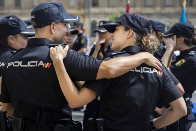 El aumento de requisitos para acceder al CNP lleva al opositor a una preparación más intensiva, según +Pol - 1, Foto 1