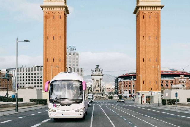 Rutas cómodas y seguras; Cataluña en autocar privado en Barcelona - 1, Foto 1