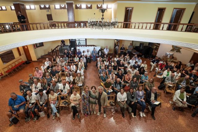 Un centenar de personas dan lustre al II Foro Insular de Mayores - 1, Foto 1
