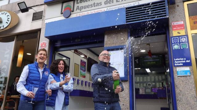 Búho de la Suerte repasa los números ganadores de la Lotería de Navidad 2023 - 1, Foto 1