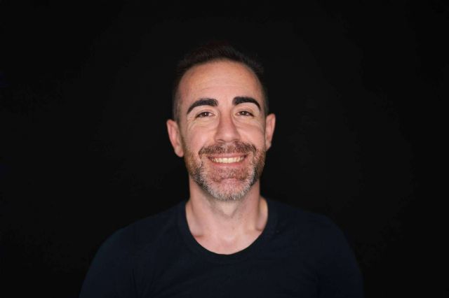 Jesús Lor Albert publica ‘La Mansión de los Herrores’, el libro “más loco que se ha publicado hasta la fecha” - 1, Foto 1