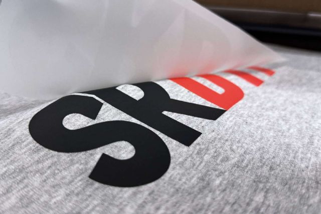 Personalización de tejidos sencilla y efectiva con el servicio DTF por metros de SR DTF - 1, Foto 1