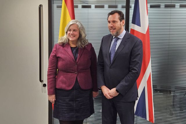 Óscar Puente traslada el interés de las empresas españolas por participar en el futuro del ferrocarril de Reino Unido - 1, Foto 1