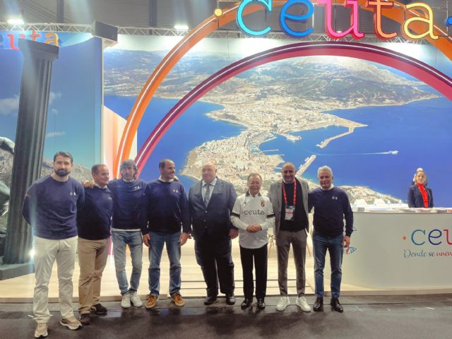 Leyendas de la Selección Española de Fútbol arropan el destino Ceuta en FITUR - 1, Foto 1