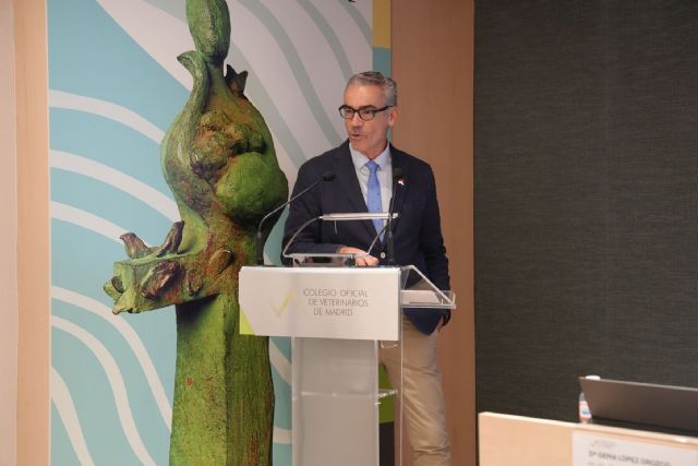 COLVEMA organiza una jornada para promover el buen uso de los antibióticos y en la que puso de manifiesto la complejidad de la aplicación del sistema PRESVET - 1, Foto 1