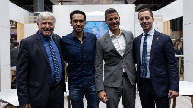Alberto Contador y OK Mobility presentan su equipo ciclista para la Mallorca 312 en FITUR - 1, Foto 1