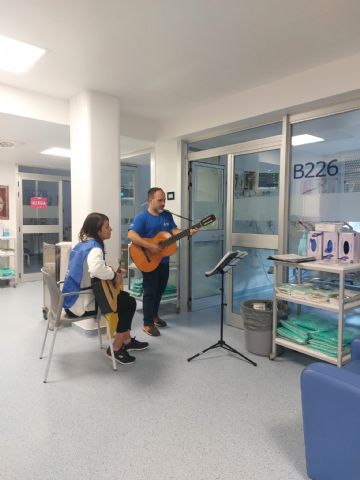 La música puede suponer el ahorro para un hospital de hasta 7,4 millones de euros al año - 1, Foto 1