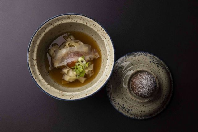 MU.NA, definido por la Guía Michelin como el único restaurante de cocina fusión, japonesa contemporánea - 1, Foto 1