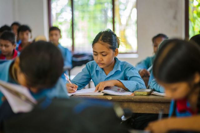 Los conflictos, los desastres naturales y desplazamientos forzados ponen en riesgo la educación de 224 millones de niños y niñas - 1, Foto 1