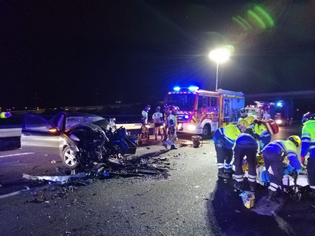 Accidente en la A-30 por un coche en sentido contrario deja tres heridos, uno en estado crítico - 1, Foto 1